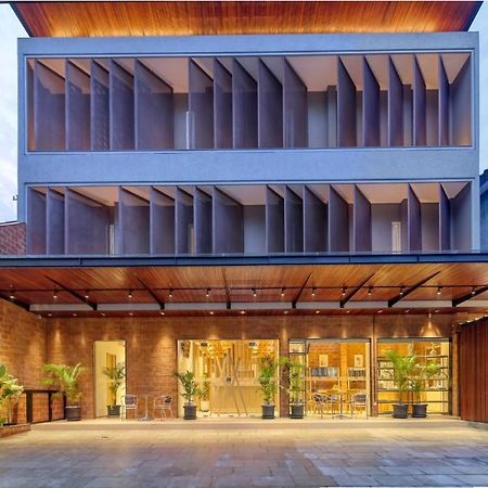 Cool Living Hotel Jakarta Exterior photo